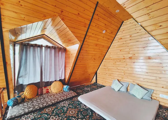 Snowind Cottages & Villa An Offbeat Escape